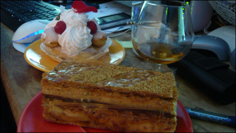 Ladurée, millefeuille et Saint-honoré